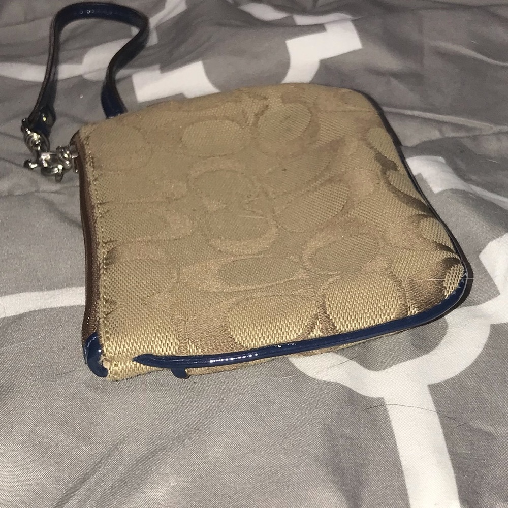 Small Wristlet In Signature Canvas - Picture 6 of 8